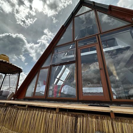 Uros Waliski Lodge Puno Exterior foto