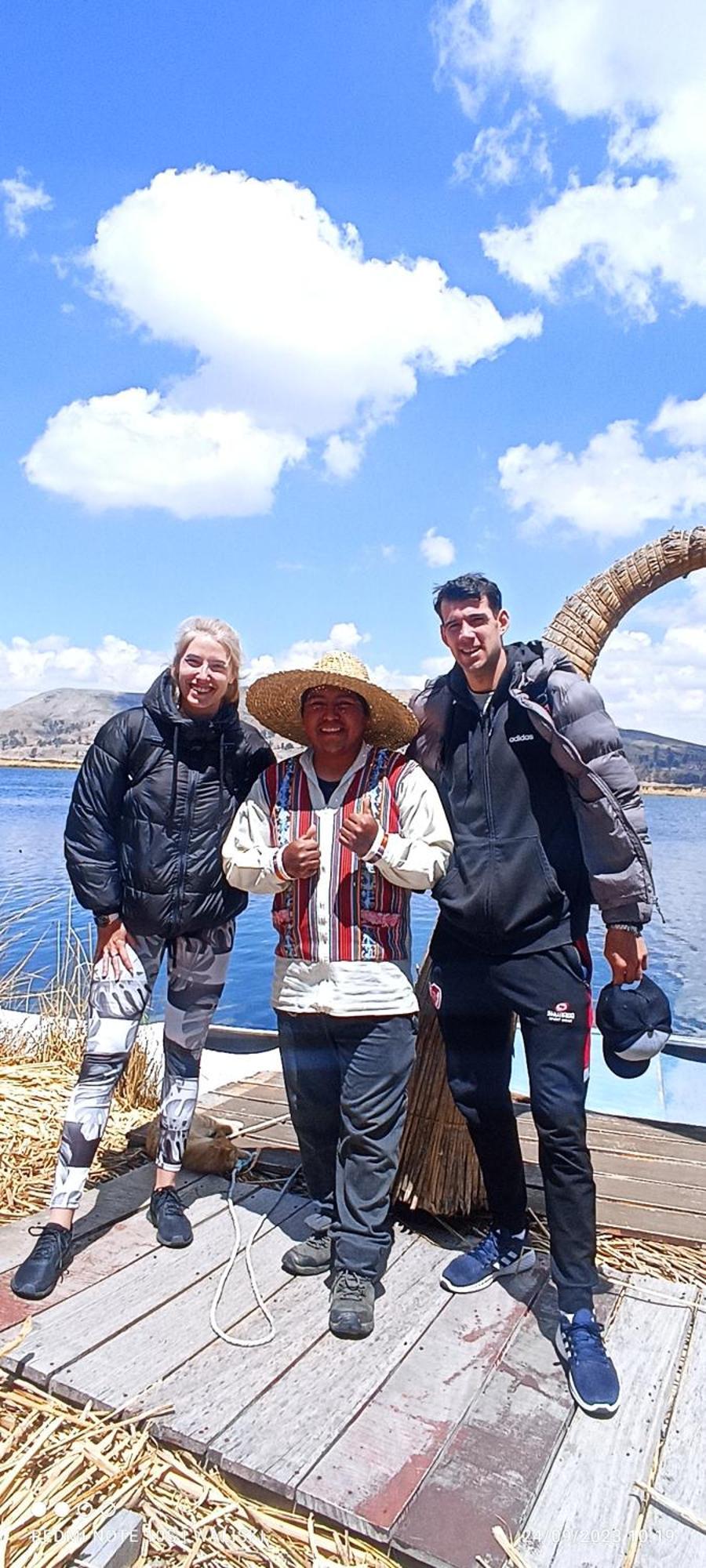 Uros Waliski Lodge Puno Exterior foto
