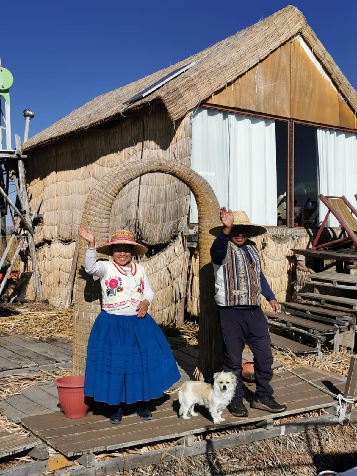 Uros Waliski Lodge Puno Habitación foto
